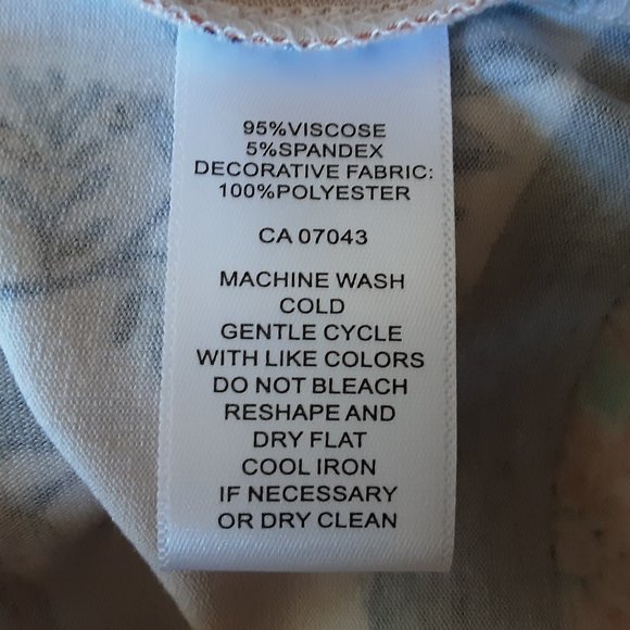 Cupio Top | Blue Tan Orange Floral | New! Small - Picture 12 of 14